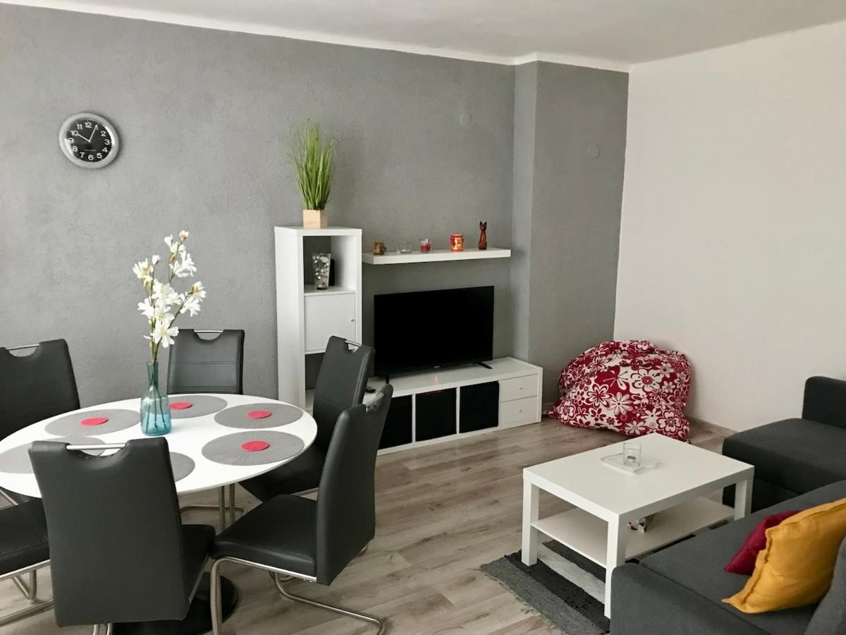 Byt V Blizkosti Centra Klášterec nad Ohří Exteriör bild